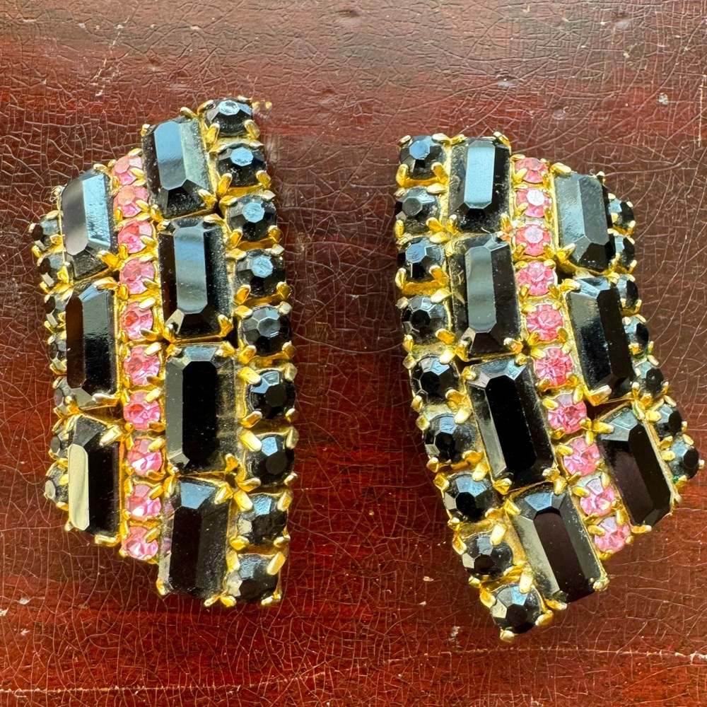 Antique Rhinestone Deco clip On Earrings